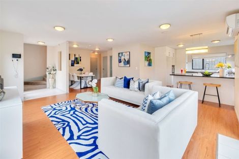 Photo of property in 7 Roberts Road, Te Atatu South, Auckland, 0610