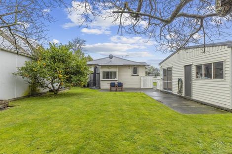 Photo of property in 58 Featherston Street, Takaro, Palmerston North, 4412