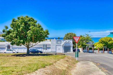 Photo of property in 26 Thompson Road, Bluff Hill, Napier, 4110