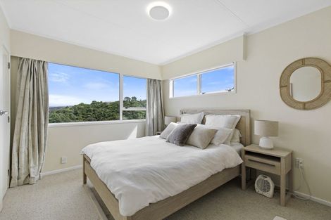 Photo of property in 42 Mulberry Street, Maungaraki, Lower Hutt, 5010