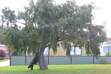 Photo of property in 231 Port Road, Whangamata, 3620