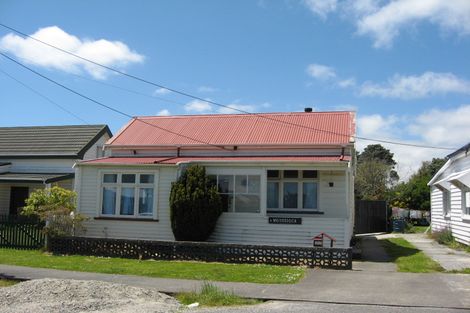 Photo of property in 129 Romilly Street, Westport, 7825