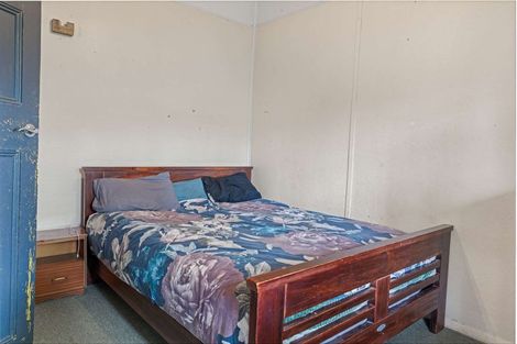 Photo of property in 28 Adderley Street, Westport, 7825