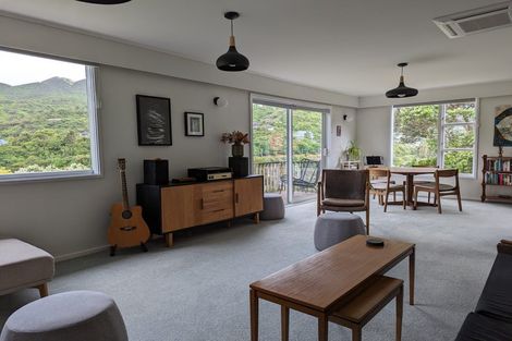 Photo of property in 22a Trelissick Crescent, Ngaio, Wellington, 6035