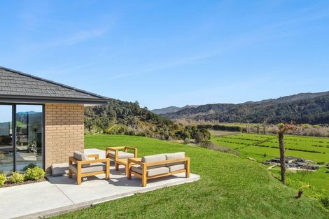 Photo of property in 38 Pineview Way, Motueka, 7196