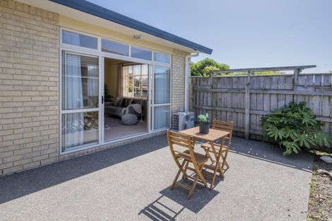 Photo of property in 25 San Priamo Place, Paraparaumu Beach, Paraparaumu, 5032