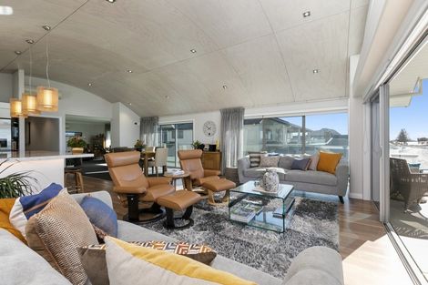 Photo of property in 198b Marine Parade, Mount Maunganui, 3116