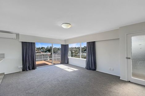 Photo of property in 2/11 Eastwood Rise, Browns Bay, Auckland, 0630