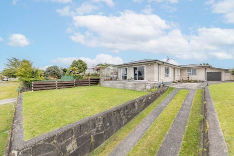 Photo of property in 90 Elizabeth Drive, Tokoroa, 3420
