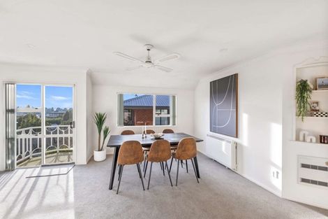 Photo of property in 43 Aotea Crescent, Gore, 9710