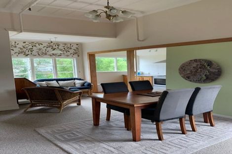 Photo of property in 5 Gilbert Street, New Plymouth, 4310