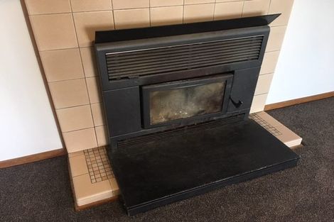 Photo of property in 27 Island View Road, Western Heights, Rotorua, 3015