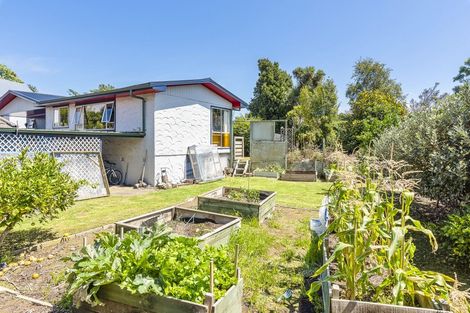 Photo of property in 225 Matai Road, Raumati Beach, Paraparaumu, 5032