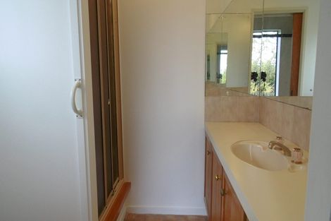 Photo of property in 1/149 West Harbour Drive, West Harbour, Auckland, 0618