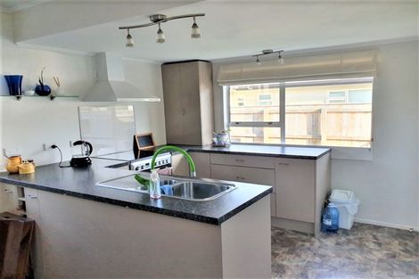 Photo of property in 3/17 Oak Street, Ebdentown, Upper Hutt, 5018