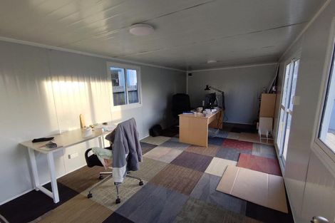 Photo of property in 6 Condliffe Place, New Windsor, Auckland, 0600