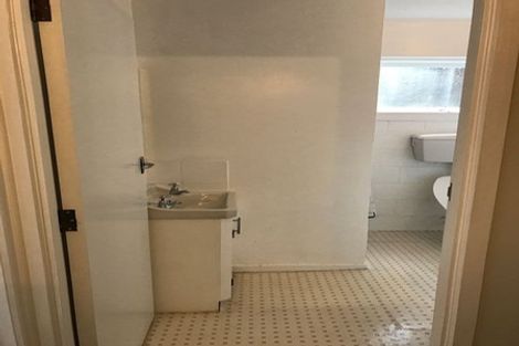 Photo of property in 1/14 Richard Farrell Avenue, Remuera, Auckland, 1050