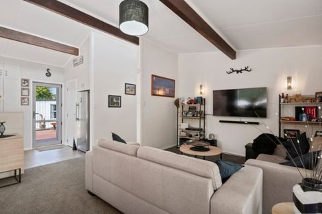 Photo of property in 13 Candu Lane, Kinloch, Taupo, 3377