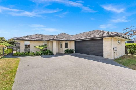 Photo of property in 11 North Crest Drive, Onerahi, Whangarei, 0110