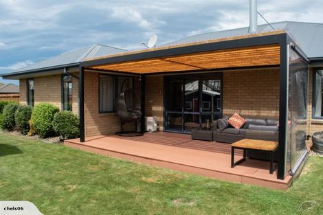 Photo of property in 17 Auckland Street, Ashley, Rangiora, 7477