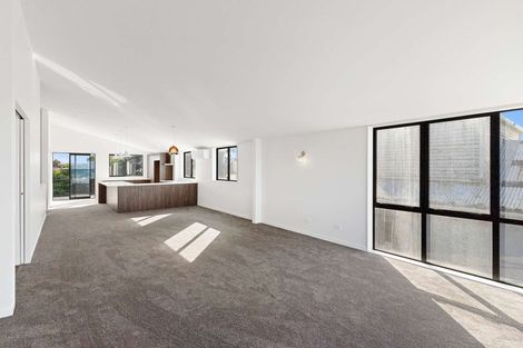 Photo of property in 85b Marine Parade, North New Brighton, Christchurch, 8083