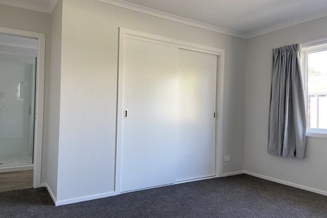 Photo of property in 18 Guy Street, Waipawa, 4210