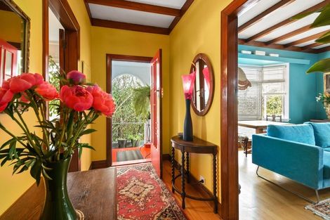 Photo of property in 129 Waimea Road, Nelson South, Nelson, 7010