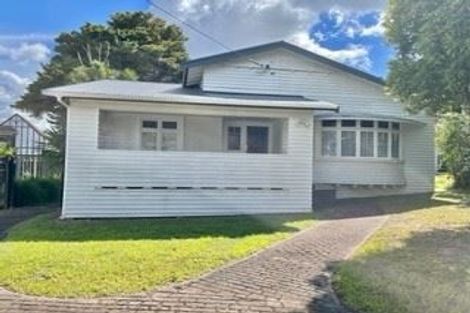 Photo of property in 11 Swanson Road, Henderson, Auckland, 0610