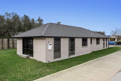 Photo of property in 35 Shaw Road, Coastlands, Whakatane, 3120