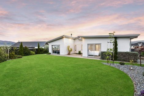 Photo of property in 62 Sherwin Avenue, Albert Town, Wanaka, 9305