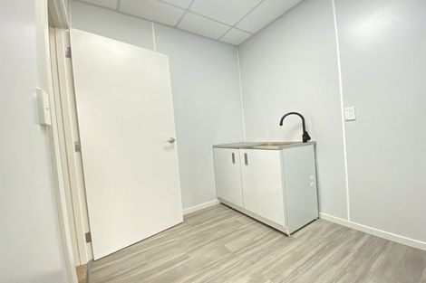 Photo of property in 87 Cook Street, Palmerston North, 4410