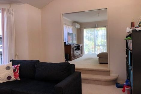 Photo of property in 53 Kenmure Avenue, Forrest Hill, Auckland, 0620