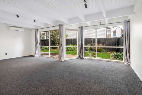 Photo of property in 2/40 Ranfurly Street, St Albans, Christchurch, 8014
