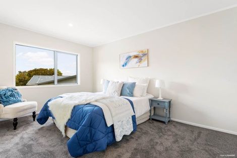 Photo of property in 127 Brian Crescent, Stanmore Bay, Whangaparaoa, 0932