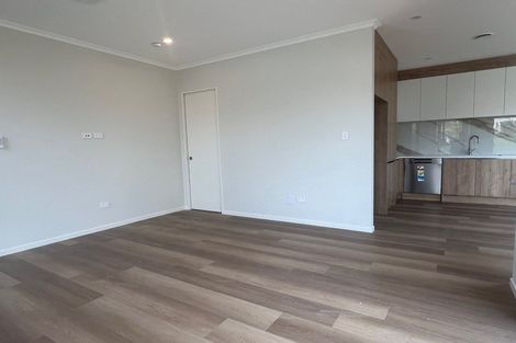 Photo of property in 109 Prince Regent Drive, Half Moon Bay, Auckland, 2012