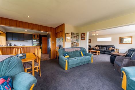 Photo of property in 215 Douglas Street, Highfield, Timaru, 7910