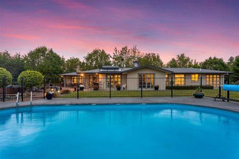 Photo of property in 900 Loburn Whiterock Road, Loburn, Rangiora, 7472