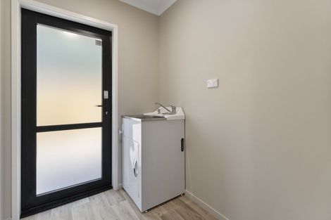 Photo of property in 4 Sandown Crescent, Aranui, Christchurch, 8061