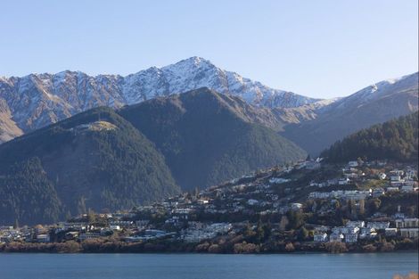 Photo of property in 513 Peninsula Road, Kelvin Heights, Queenstown, 9300