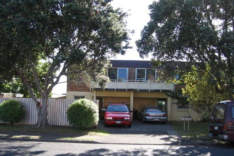 Photo of property in 1/5 Glen Road, Browns Bay, Auckland, 0630