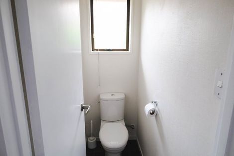 Photo of property in 35 Mitchell Street, Abbotsford, Dunedin, 9018