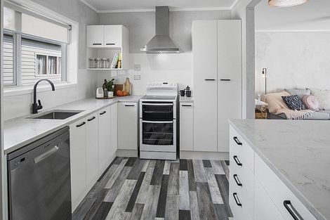 Photo of property in 17 Carlyle Street, Leamington, Cambridge, 3432