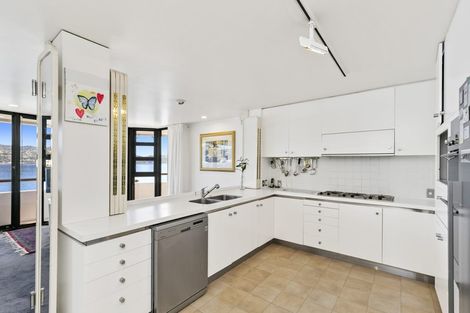 Photo of property in 6/260 Oriental Parade, Oriental Bay, Wellington, 6011