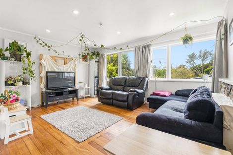 Photo of property in 15 Acacia Avenue, Kihikihi, Te Awamutu, 3800