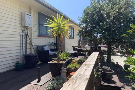 Photo of property in 23 Woodford Avenue, Brookfield, Tauranga, 3110
