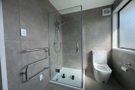 Photo of property in 3 Cade Place, Weymouth, Auckland, 2103