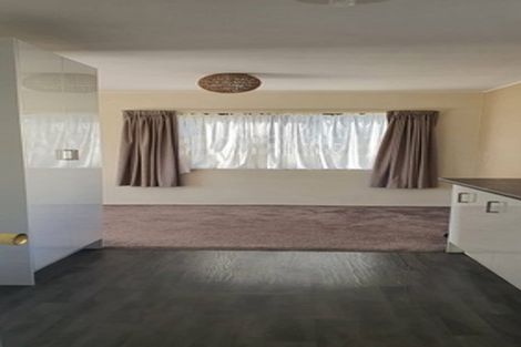 Photo of property in 16 Porikapa Road, Owhata, Rotorua, 3010