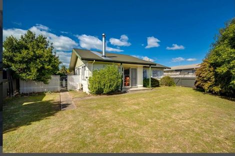 Photo of property in 402 Kennedy Road, Pirimai, Napier, 4112