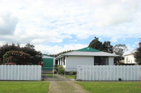 Photo of property in 15 Stout Street, Shannon, 4821