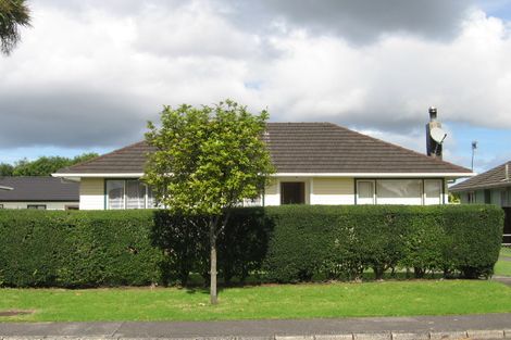 Photo of property in 20 Hereford Street, Te Atatu Peninsula, Auckland, 0610